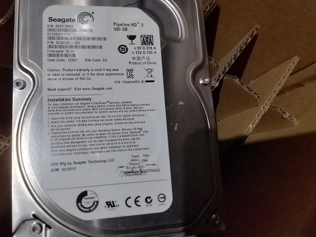 Doos met 8 seagate harde schrijven,320 gb seagate - afbeelding 2 van  4
