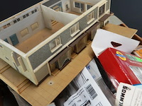 Doos met divers modelspoor toebehoren - afbeelding 4 van  5