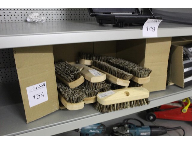 Doos met elf schrobbers betra - afbeelding 2 van  2