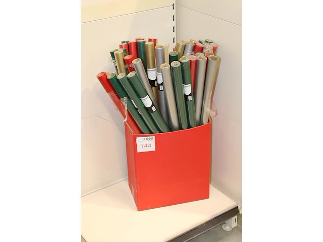 Doos met inpakpapier - afbeelding 2 van  2