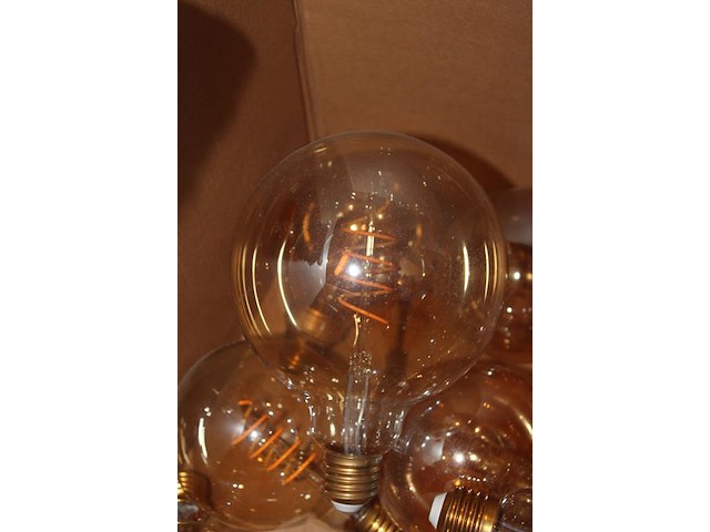 Doos met led lampen in diverse maten, 15 stuks. - afbeelding 3 van  3