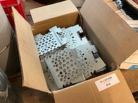 Doos met randbeveiliging - afbeelding 1 van  3