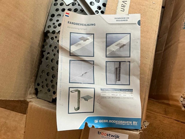 Doos met randbeveiliging - afbeelding 3 van  3