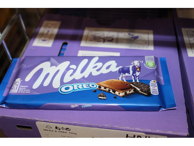 Doos milka oreo repen. 22 stuks. - afbeelding 1 van  2