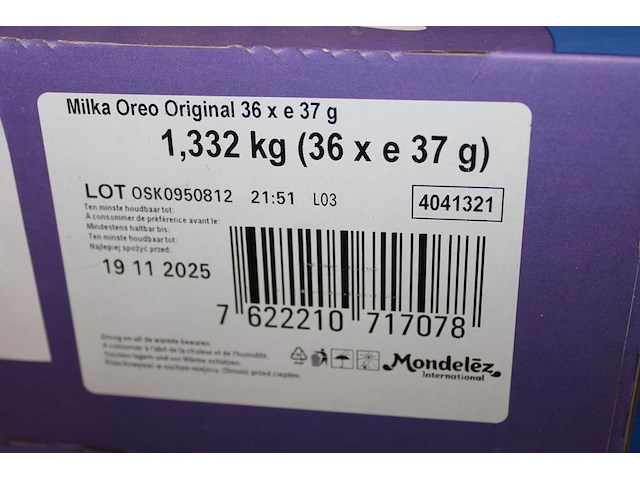 Doos milka oreo repen. 36 stuks. tht 11-25. - afbeelding 2 van  2