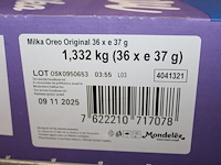 Doos milka oreo repen. 36 stuks. tht 11-25 - afbeelding 2 van  2