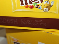 Doos m&m. 24 stuks. - afbeelding 2 van  2