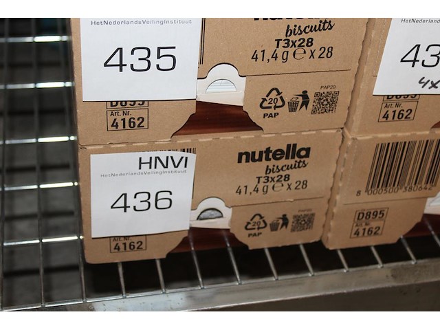 Doos nutella biscuits. 28 stuks. tht 12-2025. - afbeelding 1 van  2