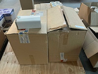 Doos papieren handdoek (2x) - afbeelding 1 van  4