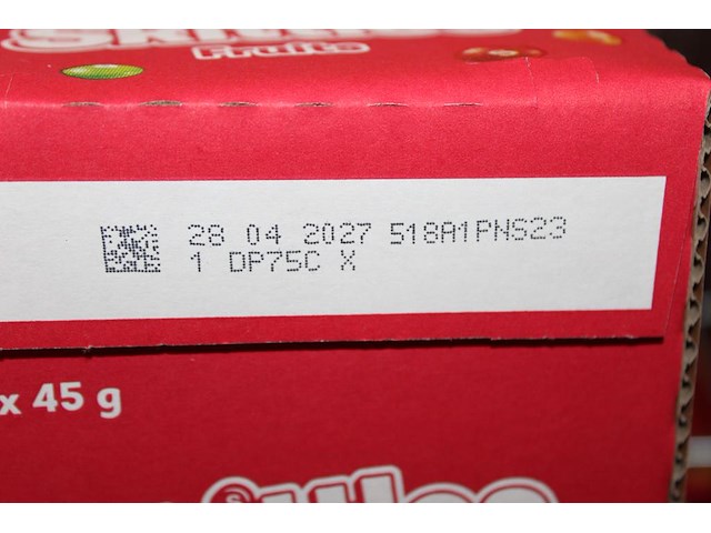 Doos skittles. 36 zakjes. - afbeelding 3 van  3