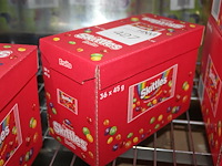 Doos skittles. 36 zakjes. - afbeelding 1 van  2
