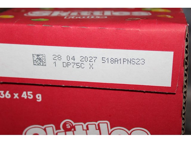 Doos skittles. 36 zakjes. - afbeelding 2 van  2