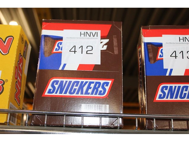 Doos snickers. 24 stuks. - afbeelding 1 van  2