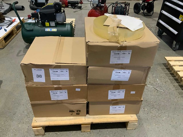 Doos transparante plakband (7x) - afbeelding 1 van  3