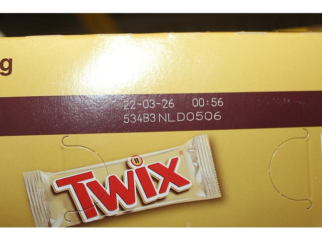 Doos twix. 25 stuks. - afbeelding 2 van  2
