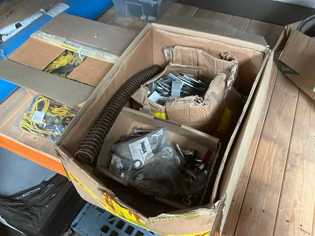 Doos verschillende nieten - afbeelding 3 van  3