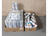 Doos vol plakband en doos vol plakstiften (d1723) - afbeelding 2 van  3