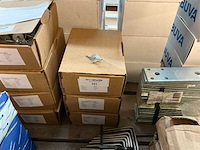 Doos voorsnijschroeven (3x) - afbeelding 1 van  2