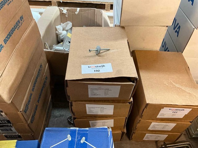 Doos voorsnijschroeven (4x) - afbeelding 1 van  1