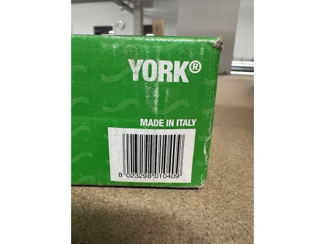 Doos wats voetkleppen en 7x ontluchters - afbeelding 4 van  5