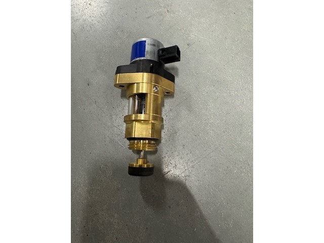 Doos wats voetkleppen en 7x ontluchters - afbeelding 5 van  5