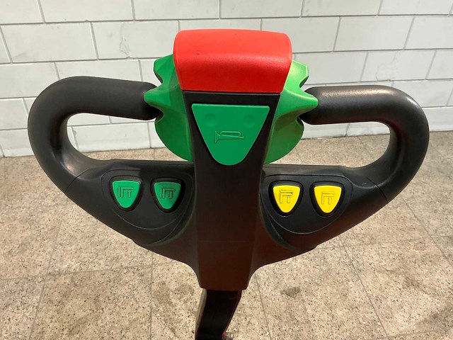 Doosan - 2009 - ledh18 - elektrische palletwagen - afbeelding 8 van  11