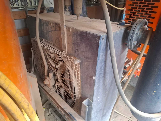 Doosan - 2012 - 10105 - compressor met straalopstelling - afbeelding 16 van  35