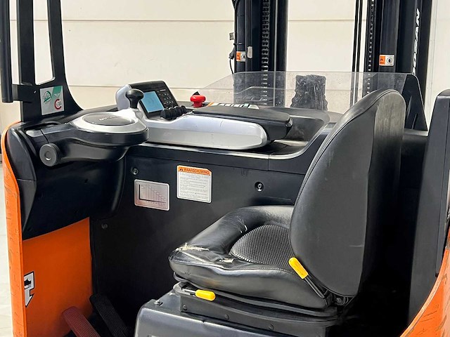 Doosan - 2015 - br14jw-7 - 5.01m triplex, free-lift, side-shift - reach truck - afbeelding 3 van  6
