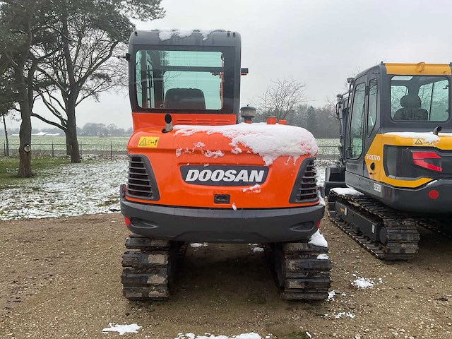 Doosan - 2016 - dx55-9c - midigraafmachine - afbeelding 34 van  42