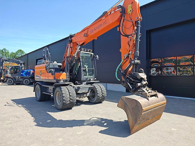 Doosan - 2017 - dx140w-5 - banden graafmachine - afbeelding 12 van  39