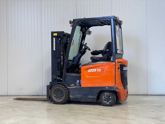 Doosan - 2018 - bc25s-7 - 4.29m triplex, free-lift, side-shift - vorkheftruck - afbeelding 2 van  7