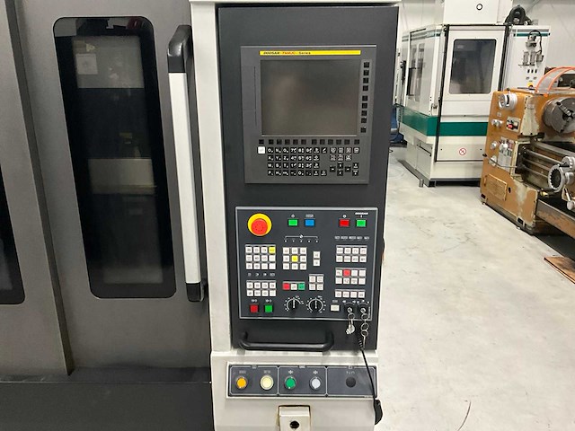 Doosan - 2019 - t3600d - verticaal boor-tapcentrum met palletwisselaar - afbeelding 5 van  36