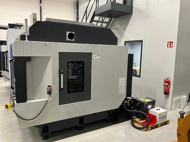 Doosan - 2019 - t3600d - verticaal boor-tapcentrum met palletwisselaar - afbeelding 36 van  36