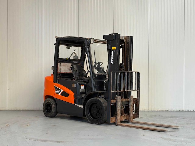 Doosan - 2022 - d30s-9 - vorkheftruck - afbeelding 1 van  6