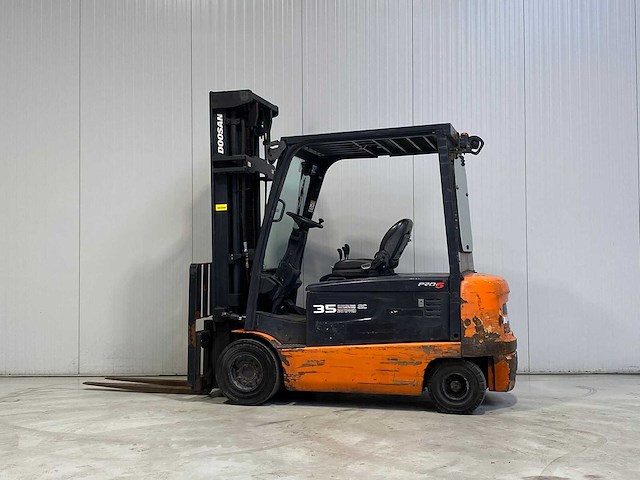 Doosan - b35x-5 - vorkheftruck - triplex - freelift - sideshift - afbeelding 1 van  6