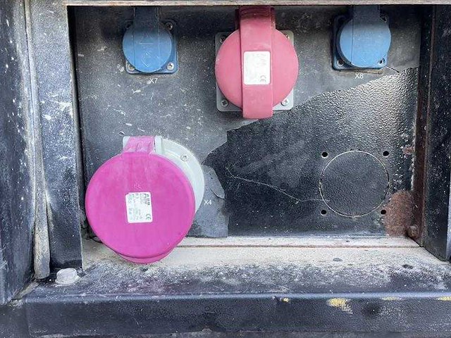 Doosan - g 100 - stroomgenerator - afbeelding 6 van  10