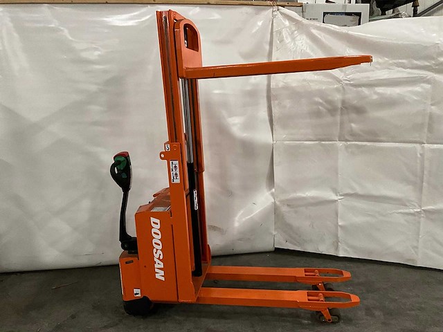 Doosan - ledd 12.5/18 - elektrische dubbeldek palletwagen - 2015 - afbeelding 3 van  12
