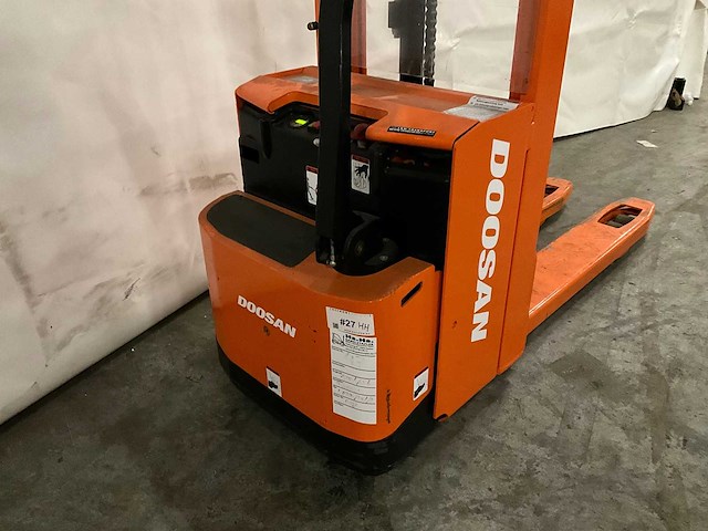 Doosan - ledd 12.5/18 - elektrische dubbeldek palletwagen - 2015 - afbeelding 8 van  12