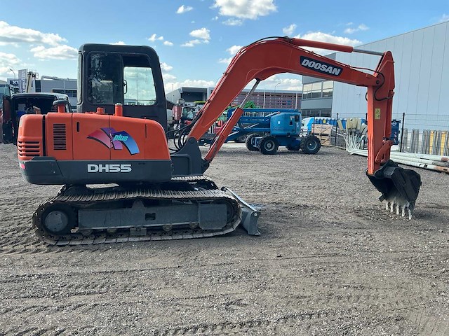 Doosan dh55-v midigraafmachine - afbeelding 33 van  36