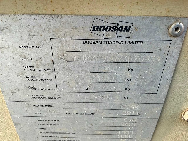 Doosan lt6k mobiele lichtmastkar - afbeelding 13 van  22