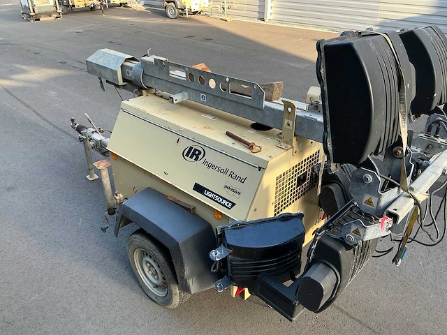 Doosan lt6k mobiele lichtmastkar - afbeelding 20 van  22