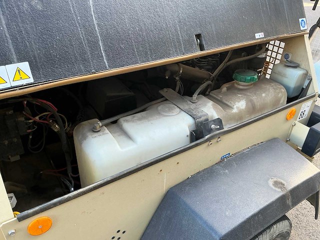 Doosan lt6ka mobiele lichtmastkar - afbeelding 17 van  21