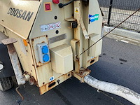 Doosan lt6ka mobiele lichtmastkar - afbeelding 5 van  17