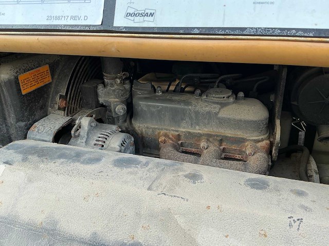 Doosan lt6ka mobiele lichtmastkar - afbeelding 16 van  19