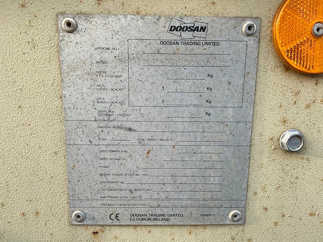 Doosan lt6ka mobiele lichtmastkar - afbeelding 18 van  19