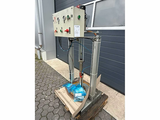 Dopag - 2003 - pumpe 80 - pneumatische vetpomp - afbeelding 3 van  8