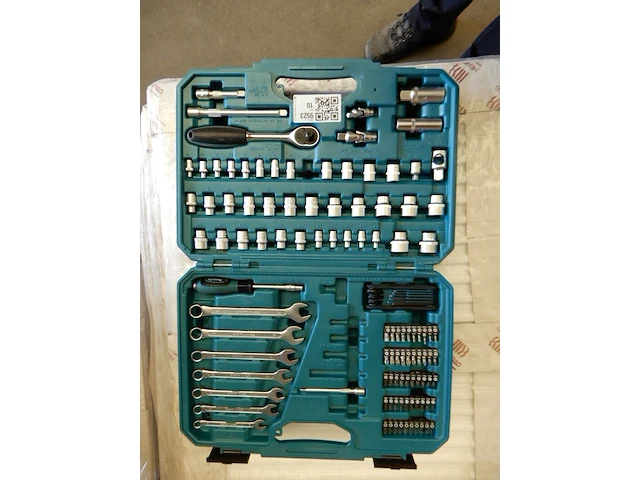 Doppen met sleutels en bitjes, makita - afbeelding 1 van  6