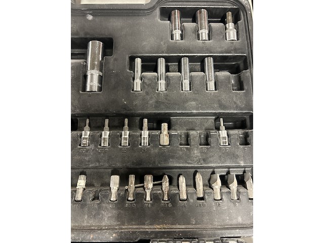 Dopsleutelset, 1x schroevendraaierset - afbeelding 5 van  7