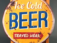 Dopvormige metalen bord ice cold beer - afbeelding 1 van  7