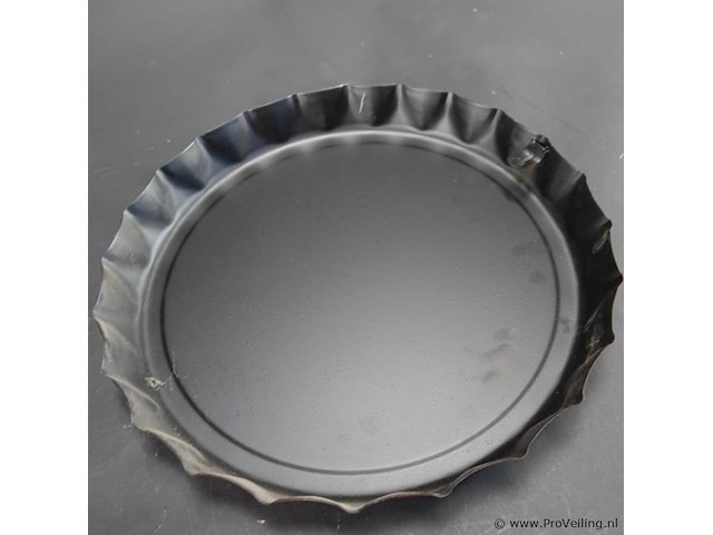 Dopvormige metalen bord ice cold beer - afbeelding 6 van  7